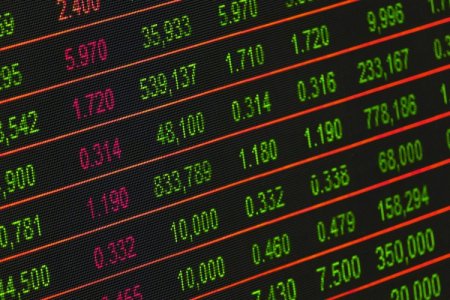 Cuáles son las acciones argentinas que suben más del 100% en el año y que pueden seguir escalando