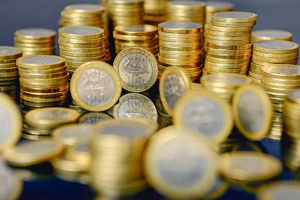 <p>Tras reparos del Banco Central, Hacienda corrige indicación que limitaba el uso de efectivo en el marco del proyecto antievasión y elusión</p>