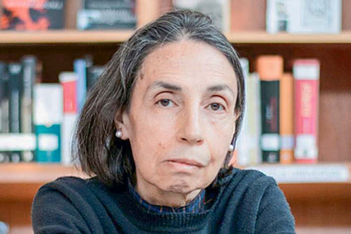<p>3 historias desconocidas de la nueva Premio Nacional de Literatura</p>