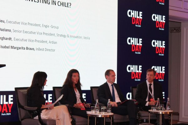 <p>¿Por qué invertir en Chile? Tres empresas francesas responden en el ChileDay</p>