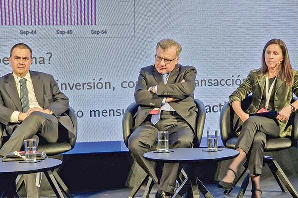 Las cuatro propuestas de AFP Capital en ChileDay en Londres para perfeccionar el régimen de inversiones y elevar los retornos