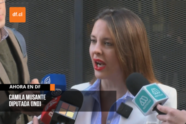 <p>Ahora en DF | Caso Audios: diputada Musante pide incautación de teléfonos de Chadwick, Matus y Vivanco</p>