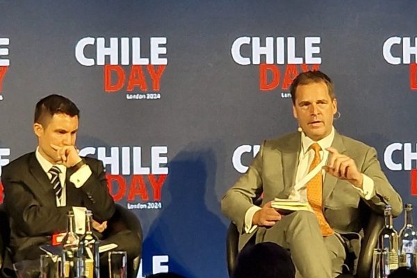 <p>Patricio Hidalgo, CEO de Anglo American Chile, y Menno Sanderse, CFO de Cobre de Rio Rinto.</p>