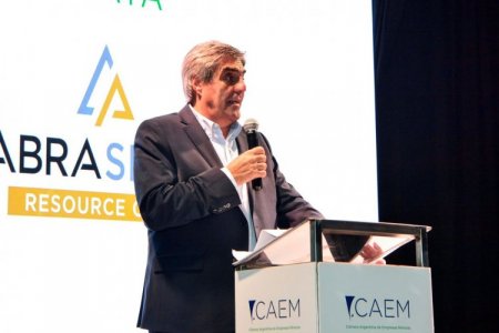 El control cambiario y su efecto en las inversiones, según el presidente de la Cámara Argentina de Empresas Mineras