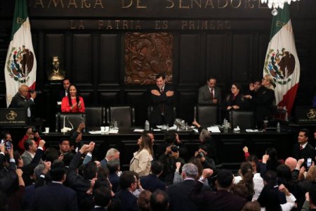 López Obrador logra hito en la recta final de su mandato: Senado aprueba polémica reforma judicial
