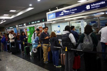Aerolíneas Argentinas estima pérdidas superiores a US$ 2,5 millones por el paro, con 319 vuelos cancelados