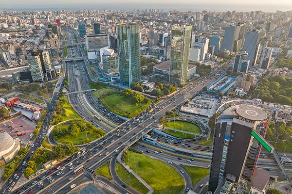 <p>Crece interés de family offices chilenos por invertir en distintos sectores en Perú</p>