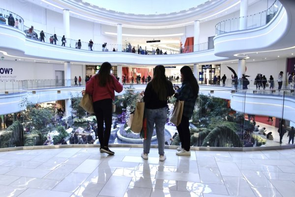 <p>Las ventas minoristas en EEUU aumentan inesperadamente en agosto</p>