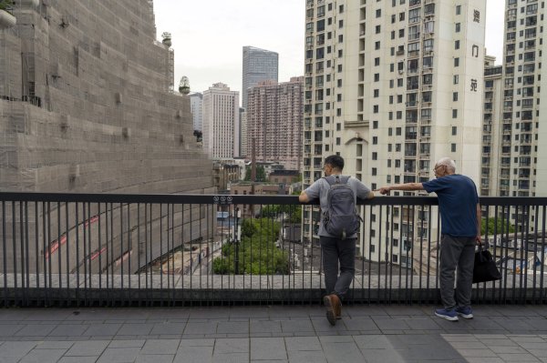 China evalúa eliminar importantes restricciones a la compra de viviendas para impulsar la demanda