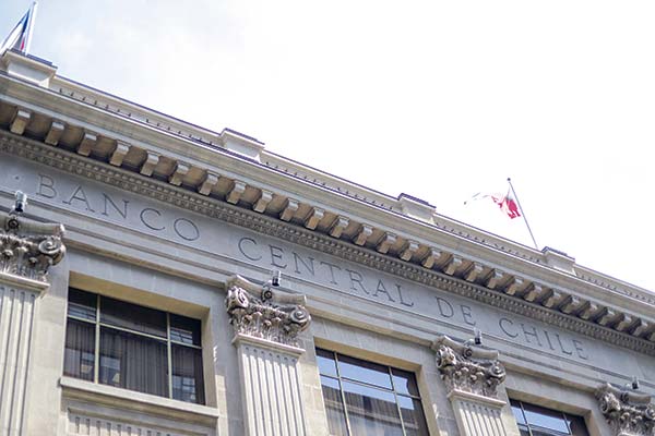 <p>Consejo del Banco Central evaluó bajar la tasa de interés en 50 puntos en la reunión de septiembre</p>
