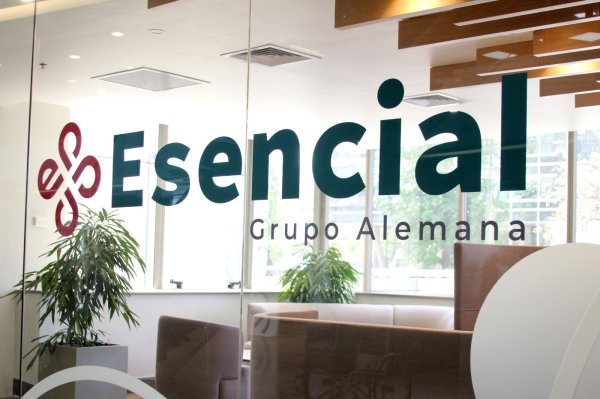 <p>Super de Salud aprueba plan de pagos de Isapre Esencial: será la primera en cerrar la implementación de la ley corta</p>