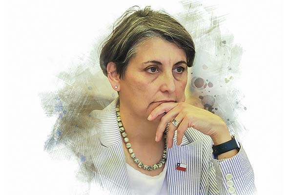 Gobierno ingresaría este lunes los proyectos para eliminar preexistencias en isapres y fortalecer a Fonasa