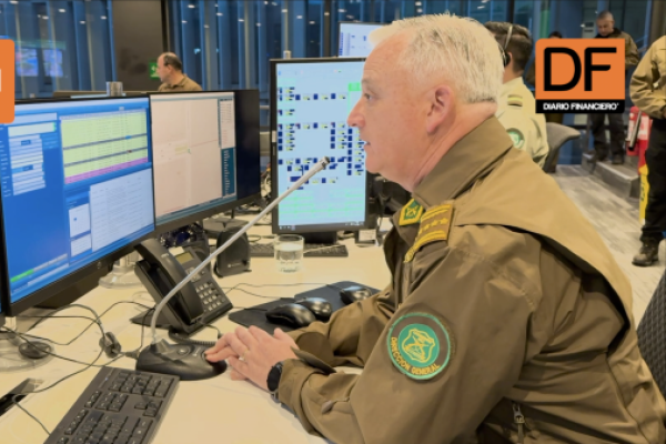 <p>Ahora en DF | Marcelo Araya asume como nuevo general director de Carabineros: "Tenemos que ser fuertes en el combate contra la delincuencia"</p>