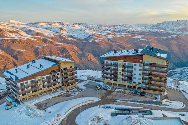 <p>La arremetida de aseguradora Continental para frenar la reorganización de Inmobiliaria Valle Nevado</p>
