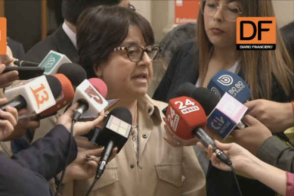<p>Ahora en DF | Vocera de la Corte Suprema por declaraciones de Ángela Vivanco: “No he visto un maltrato hacia su persona”</p>