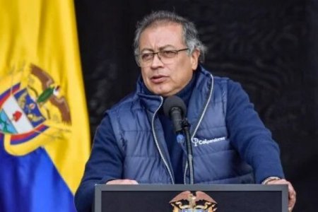 Presidente Petro propuso decretar "situación de desastre para mejorar niveles en los embalses" y que se acopie agua lluvias