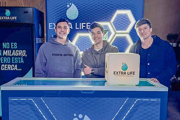 <p>Emprendedores debutan en Copec y Salcobrand con su bebida en polvo para la resaca</p>