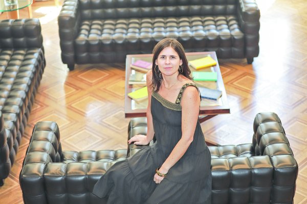 Sylvia Eyzaguirre y el nuevo FES: "El proyecto (que elimina el CAE) es sumamente discriminatorio entre los estudiantes"