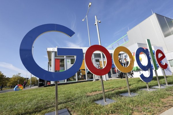 Google encarga pequeños reactores nucleares modulares para sus centros de datos