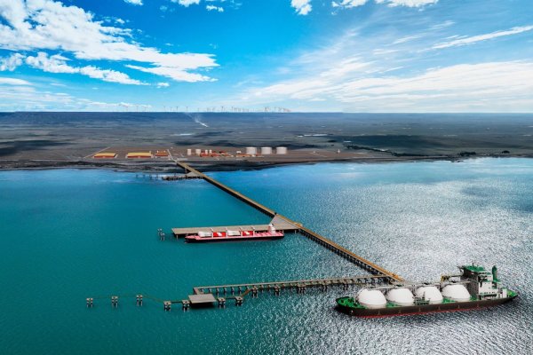 <p>Megaproyecto de amoníaco verde supera otra valla en el SEIA: autoridad decide no poner término anticipado</p>