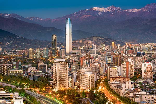 <p>S&P mejora perspectiva de calificación de Chile de negativa a estable</p>