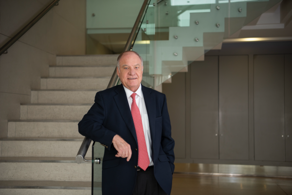 <p>Jaime Carey es designado presidente de la International Bar Association (IBA), el primer chileno en asumir el cargo</p>