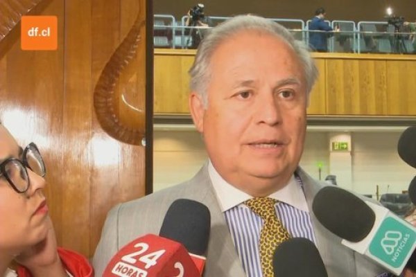 <p>Ahora en DF | Defensa de Ángela Vivanco no descarta recurrir a la justicia internacional tras aprobación de acusación constitucional en el Senado</p>