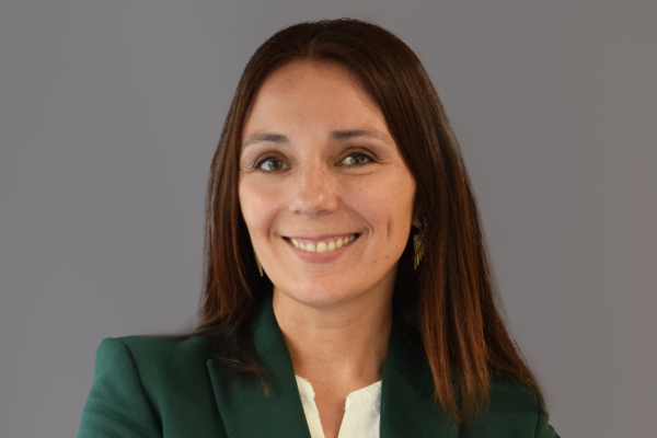 <p>Albagli Zaliasnik nombra a Ivonne Bueno como nueva directora az Tech</p>