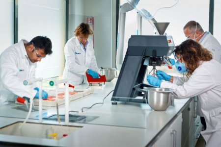 IMCD adquiere operaciones de la chilena Grupo Blumos y su presencia en Perú y Argentina