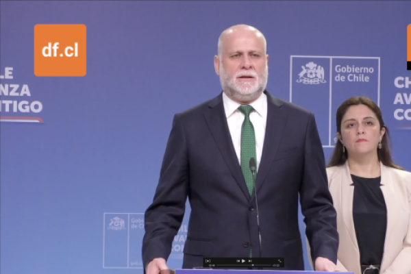 <p>Ahora en DF | Caso Monsalve: Elizalde sostiene que se enteró “por una publicación” y considera que “se ha actuado con celeridad y transparencia”</p>