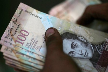 Perú anuncia que hará un seguimiento de las remesas de venezolanos