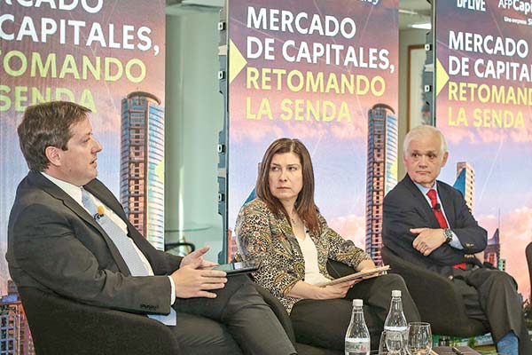 Actores del sistema financiero llaman a recuperar la profundidad del mercado de capitales