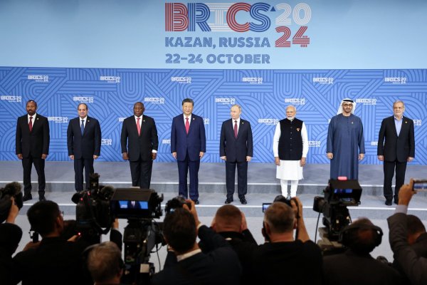 Xi y Modi discuten con Putin la guerra de Ucrania mientras los Brics estudian su expansión