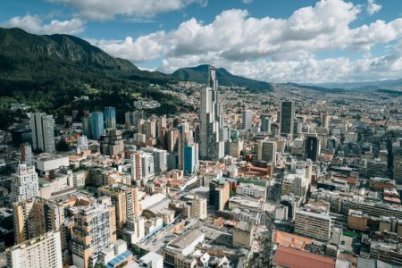 Colombia tiene el impuesto de renta corporativo más alto de América Latina con 35%