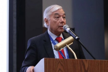Superintendente financiero de Colombia se refiere a nuam: "Integración de los mercados causaría una menor tasa de ahorro local"