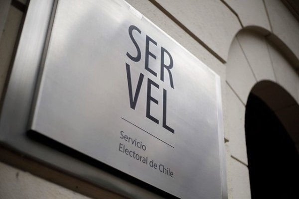 <p>Servel sufre problemas en su plataforma de entrega de resultados de las elecciones de este domingo</p>