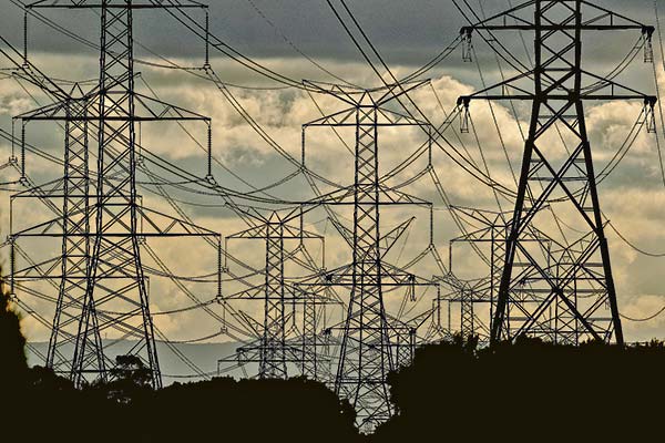 Gobierno ingresa indicación a proyecto de transición energética para evitar atrasos en obras