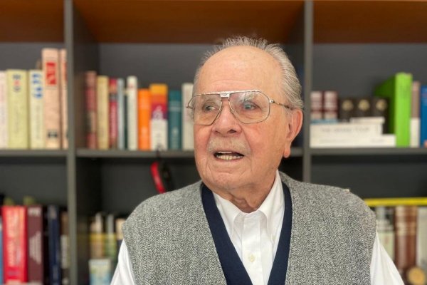Juan Aldea, dueño de Feria Chilena del Libro y cierre de emblemático local en El Golf: “Fue un golpe duro”