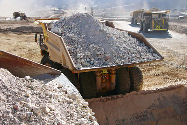 <p>Minería se revaloriza ante la opinión ciudadana: confianza sube 10 puntos en cuatro años</p>