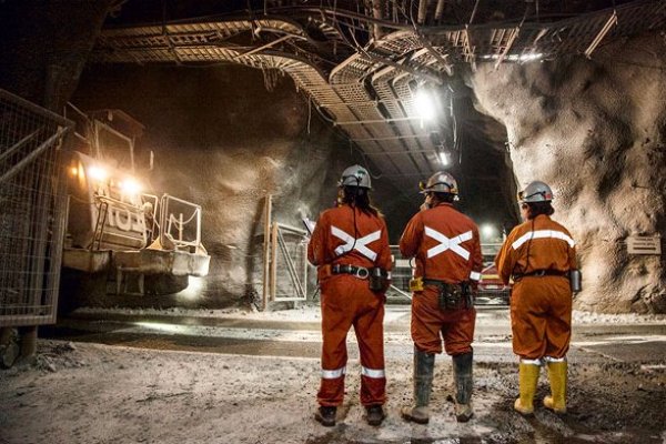 <p>Gremios empresariales piden “repensar” agenda para estimular el crecimiento</p>