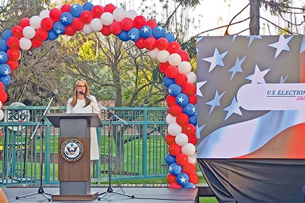 <p>La embajadora de EEUU en Chile, Bernadette Meehan.</p>