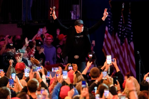 <p>El propietario de X y CEO de Tesla, Elon Musk, durante una campaña presidencial de Donald Trump. (Foto: Bloomberg)</p>