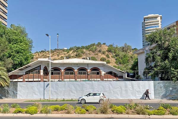 <p>Firma levantaría un edificio con destino habitacional, comercial y de oficinas.</p>