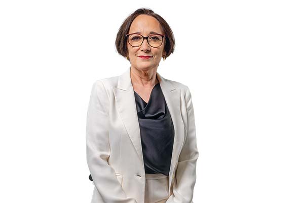 Amparo Cornejo, la mujer más poderosa de la minería