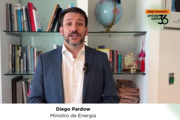 <p>DF Cumple 36 | Ministro Pardow y transición energética en Chile: “Ha sido un proceso exitoso, pero tiene importantes desafíos”</p>