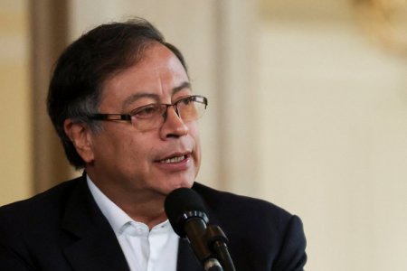 Petro rechazó privatización de Monómeros y pidió a Venezuela reconsiderar decisión