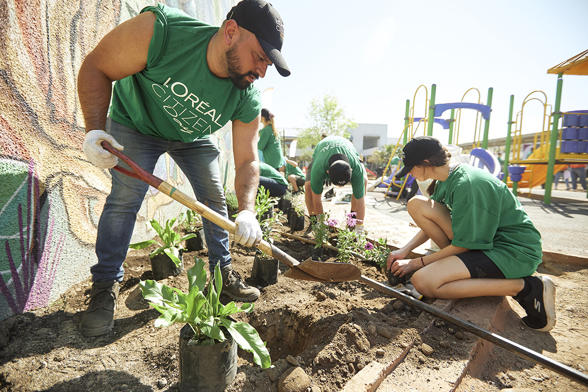 <p>L’Oréal Chile y Fundación Mi Parque se unen para una nueva versión del “Citizen Day”</p>