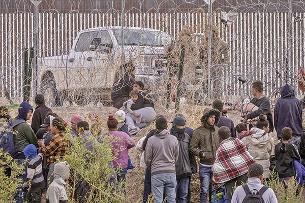 Nuevo récord alcanza la migración hacia países de la OCDE y Chile se suma a alza