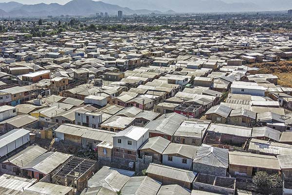 El 6% de los campamentos de la Región Metropolitana tiene un proceso de desalojo en curso