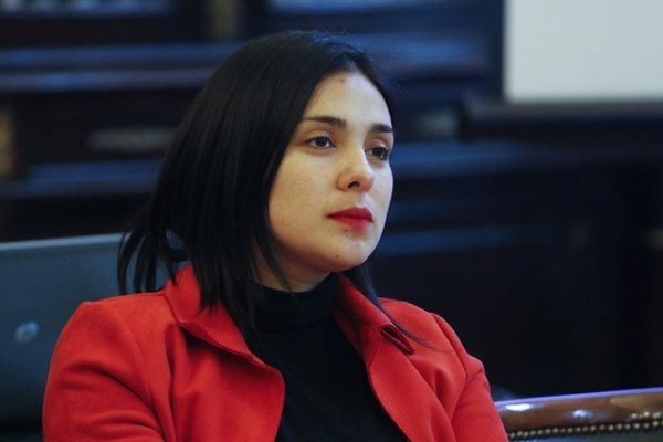 <p>Karol Cariola sobre retraso en discusión de Ley de Presupuesto 2025: "Se inscriben 60 parlamentarios por partida y ha hecho que avancemos más lento"</p>
